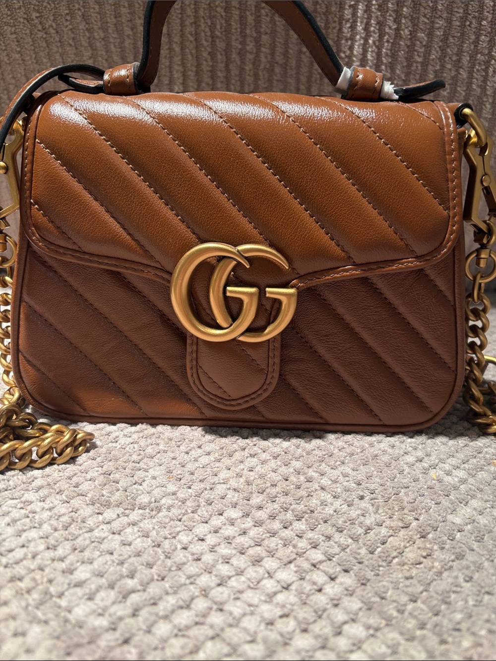 Gucci Small Chevron Leather Crossbody in Tan Brown